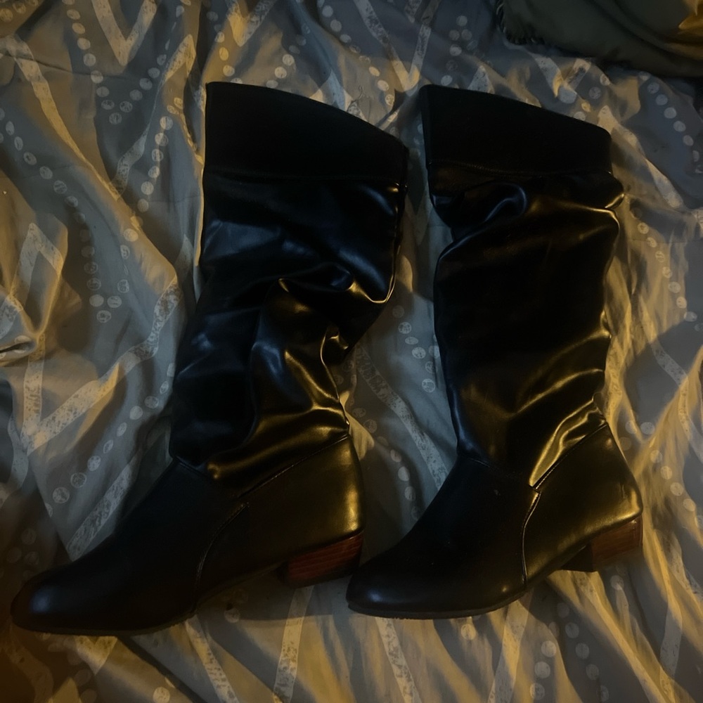 Amazon Black Heeled Boots for Women